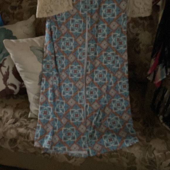 Coverup - Picture 2 of 5